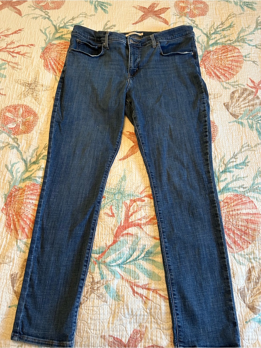 Levi's Women's 311 Shaping Skinny Jeans in Dark Blue Denim